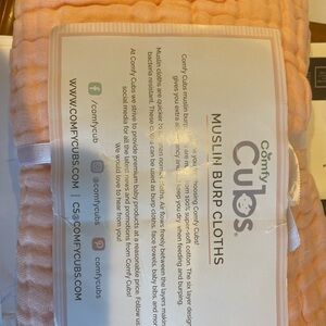 6 Oink Muslin Burp Cloths